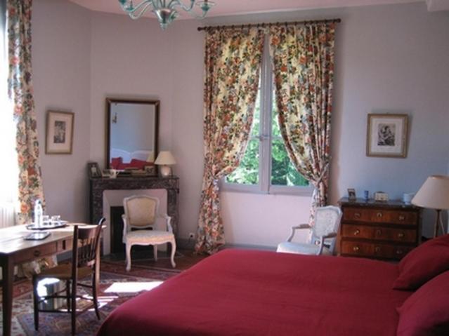 Bed and Breakfast Les Longchamps Neuillé Exteriér fotografie